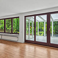 Großzügiges 9-Zimmer-Einfamilienhaus mit Kamin, Wintergarten und Tiefgarage