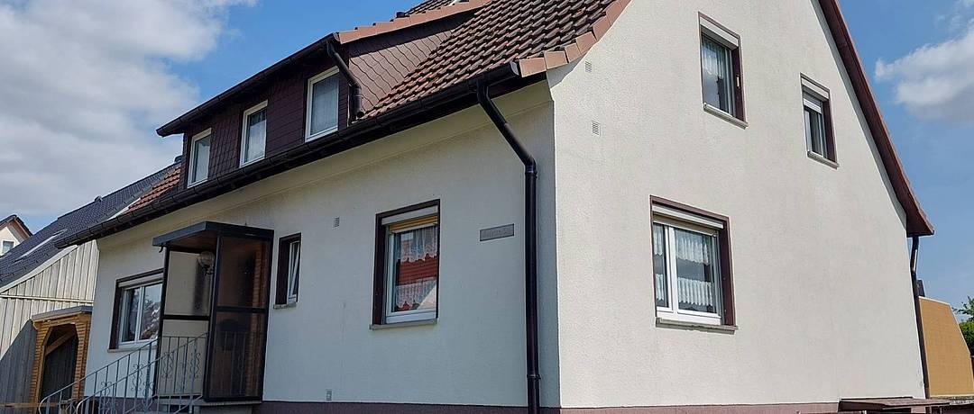 Vorschaubild der Immobilie: 34376 Immenhausen | Heimelig-solides Zweifamilienhaus für individuelles Wohnen