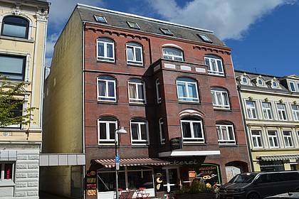 Vorschaubild der Immobilie: Für Kapitalanleger | Saniertes Mehrfamilienhaus fußläufig zur Innenstadt Flensburgs