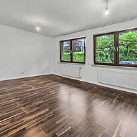 Großzügiges 9-Zimmer-Einfamilienhaus mit Kamin, Wintergarten und Tiefgarage