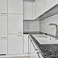 Großzügiges 9-Zimmer-Einfamilienhaus mit Kamin, Wintergarten und Tiefgarage