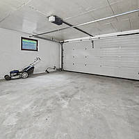 Großzügiges 9-Zimmer-Einfamilienhaus mit Kamin, Wintergarten und Tiefgarage